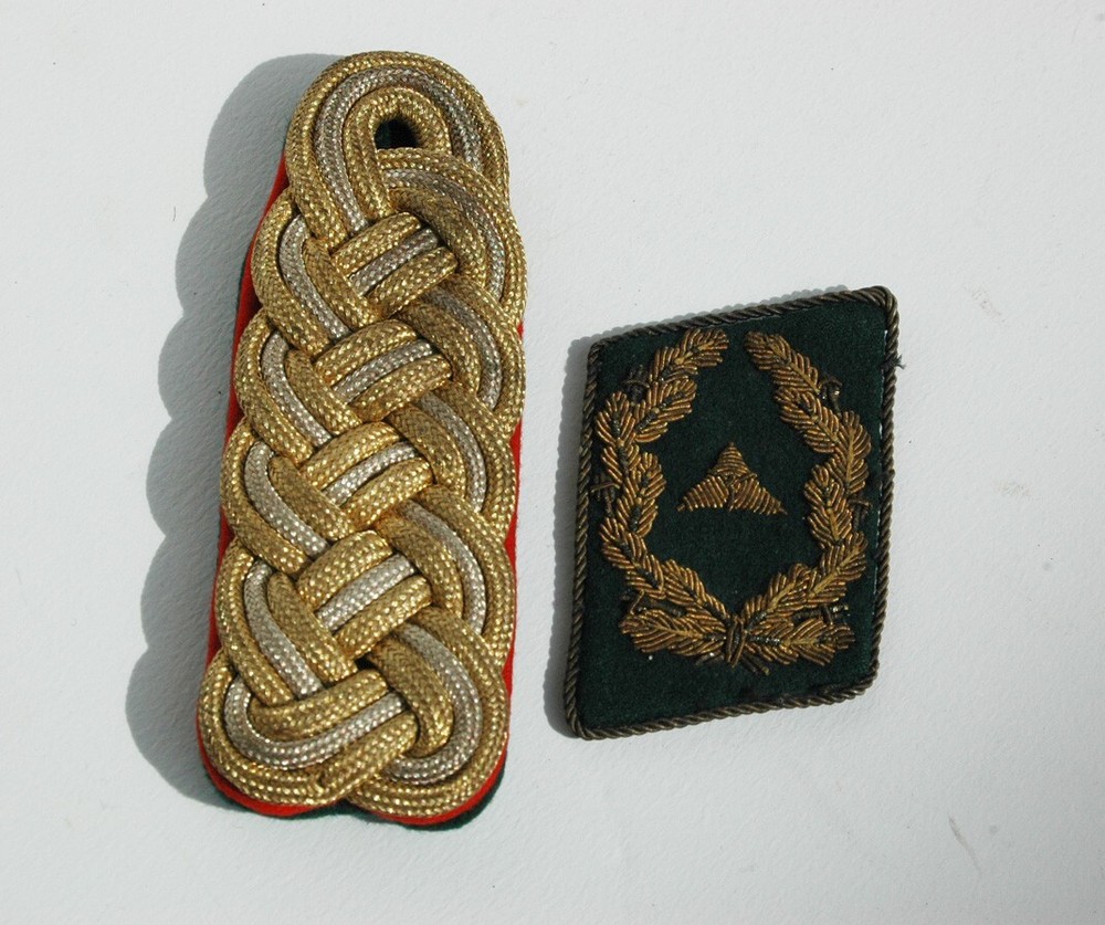German WWII  ORIGINAL Luftwaffe Administration General's Shoulderboard and Tab