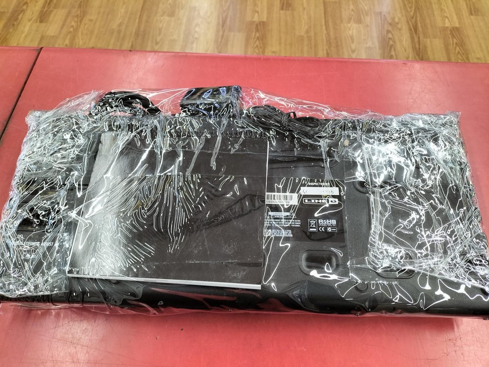 LINE 6 POD X3 LIVE multi-effector