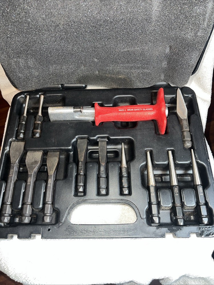 MAC Tools PCS1000 Interchangeable Punch & Chisel Set In Case