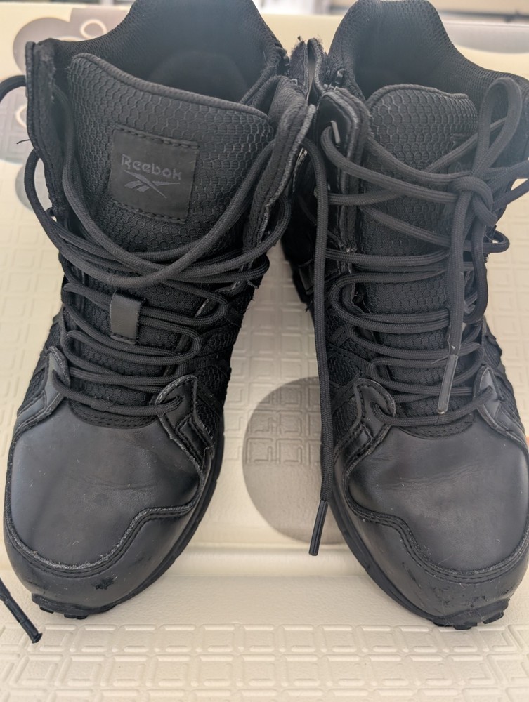 Reebok Astroride Work Black 6.5 Unisex