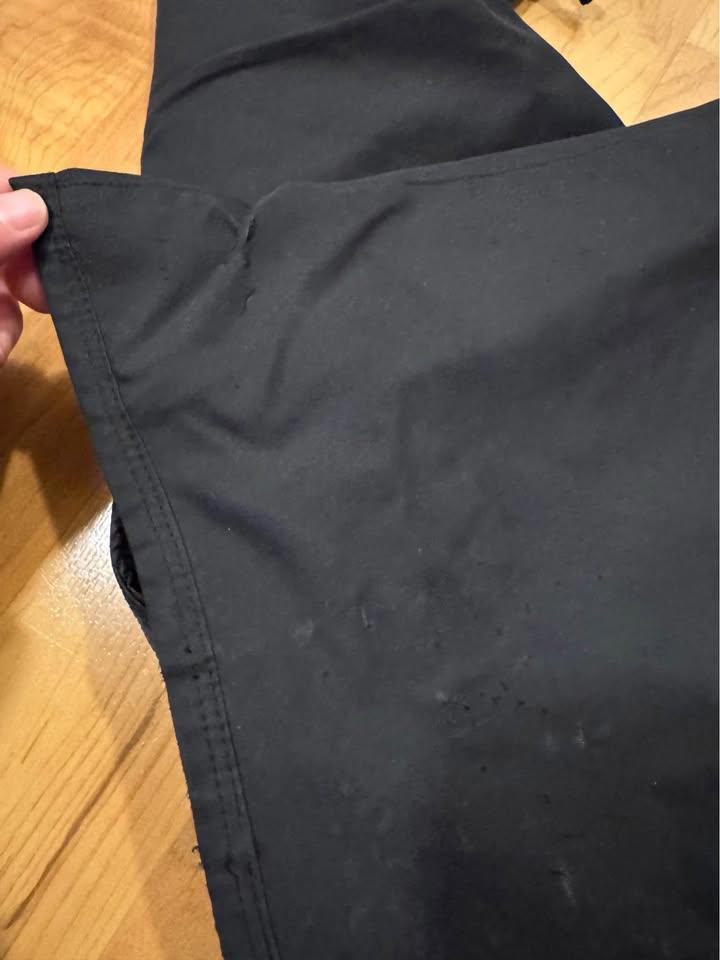 Ride Snowboard Pants size small black - see pic for condition