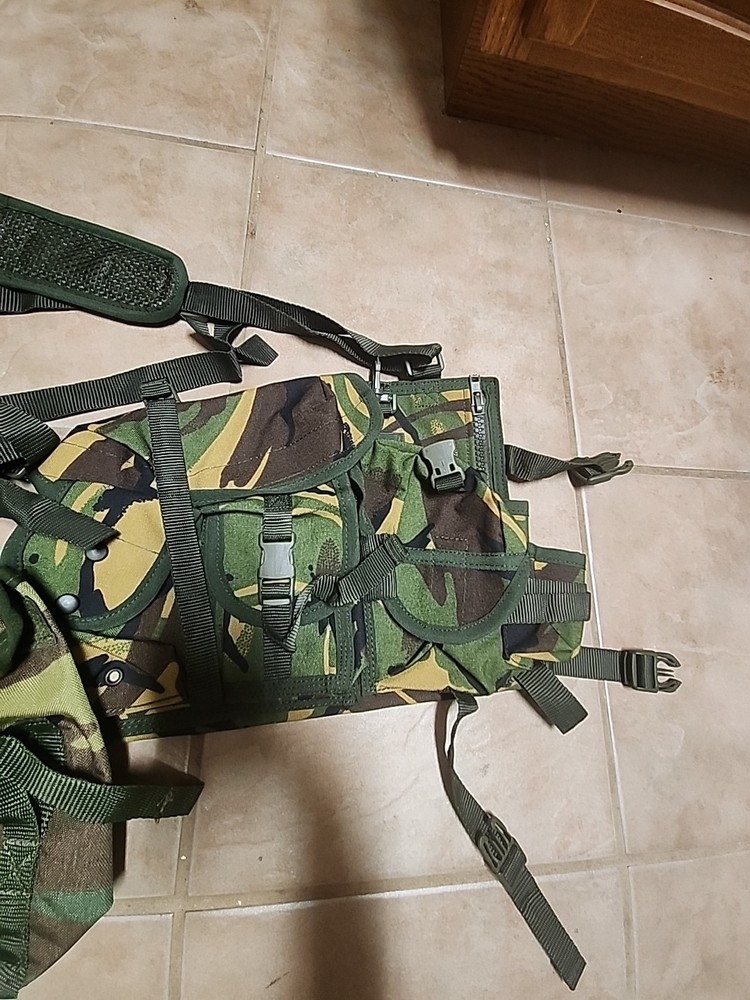 Camouflage Tactical Gear
