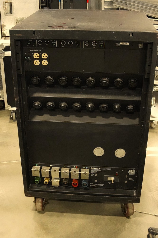 ETC Sensor Dimmer 48 Channel Light Stage Lighting Theater  Rig - With Modules