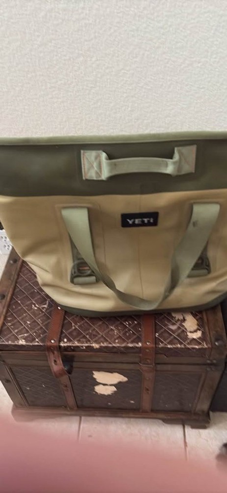 Yeti hopper 2