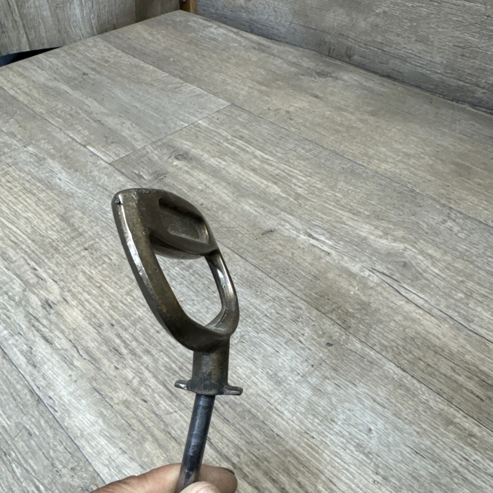 Chapin Brass Handle Cap