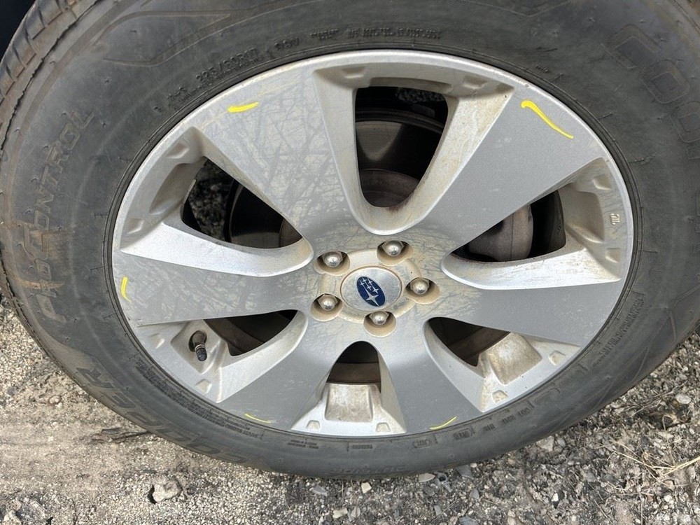 Engine ECM Electronic Control Module 2.5L Automatic Fits 11 LEGACY 104737084