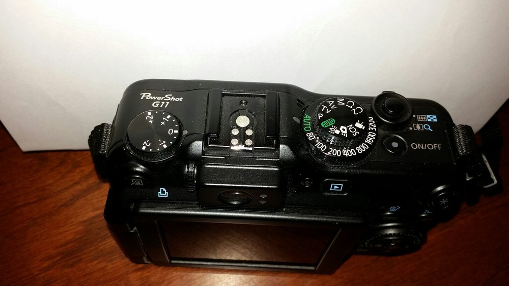 Canon G11 Digital Camera w/Ikelite Enclosure