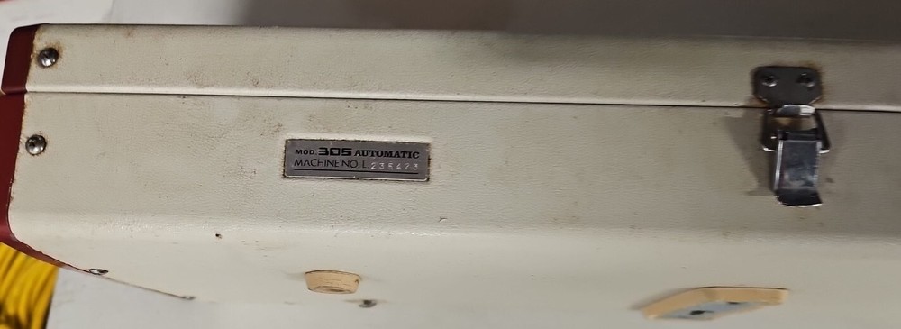 Imperial Knitmaster Model 305 Knitting Machine . Not TESTED