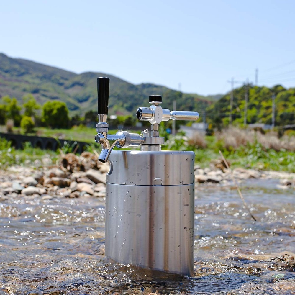 128OZ Double-Walled Mini Keg Growler, Pressurized Home Beer Dispenser System ...