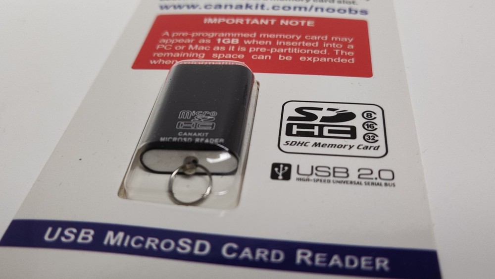 Tiny Keychain USB Micro SD Card Reader 3.0