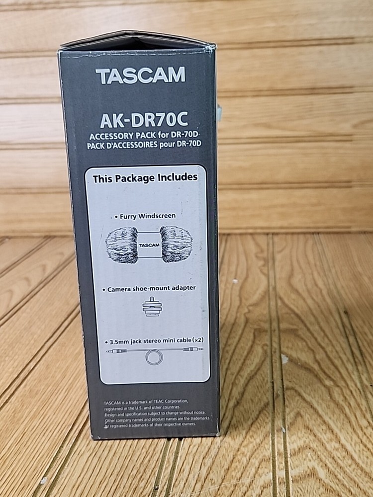 Tascam AK-DR1C Handheld Recording Accessory Package for DR Series