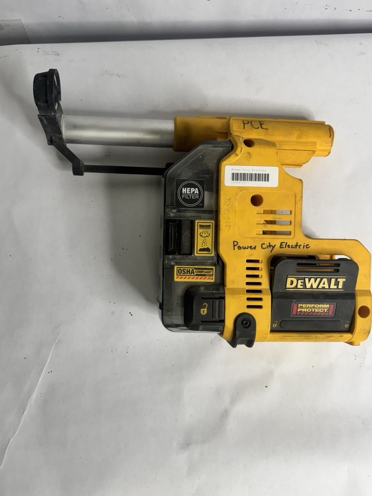 DEWALT On-Tool Dust Extractor: On-Tool, Self-Contained, 5/8 in Max