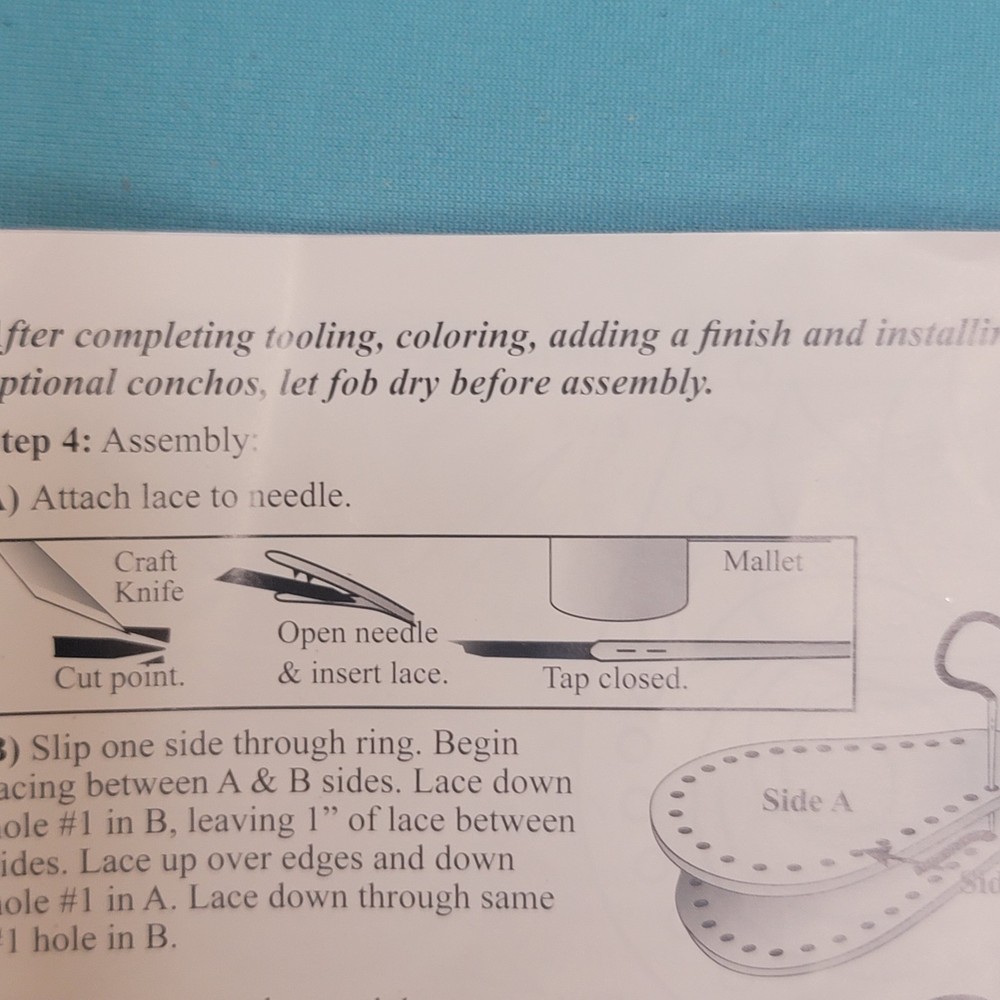 Realeather Laced Key Fob Kit Natural