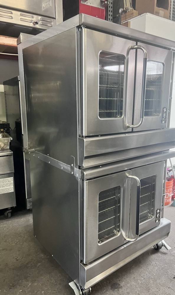 Montague Double Convection Oven pre-owned