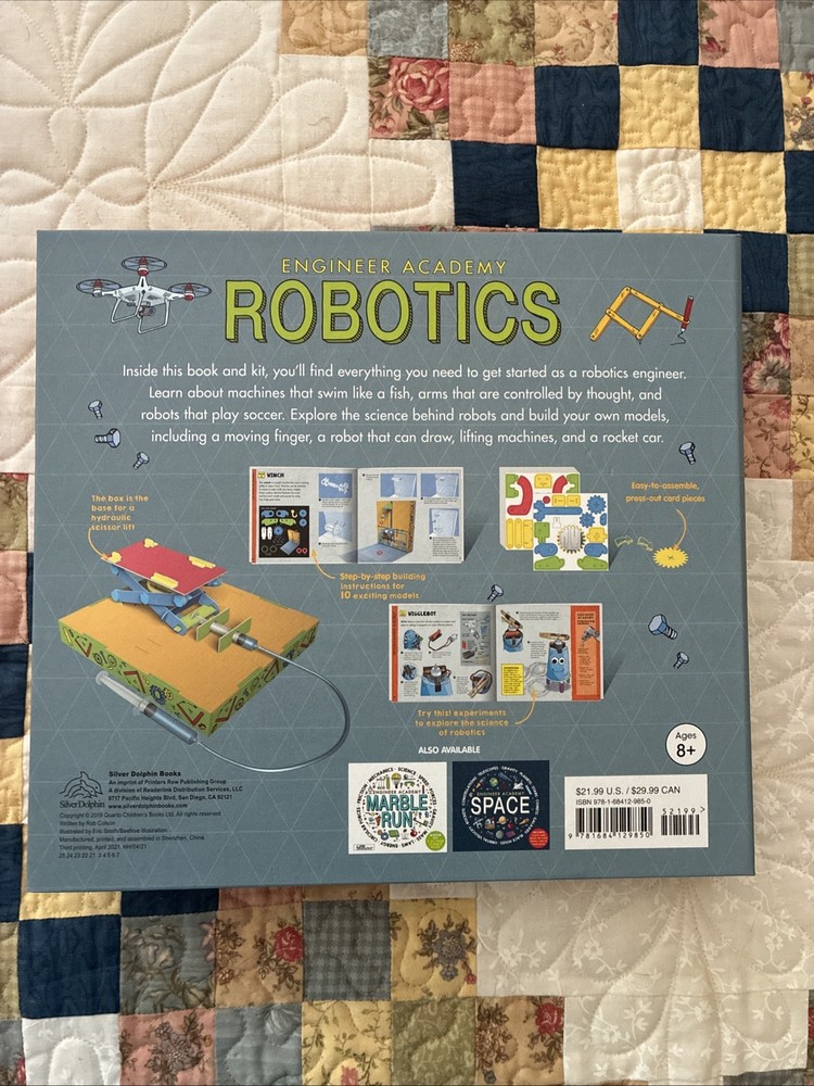 Engineer Academy ROBOTICS Maker Kit and 64-Page Science Book