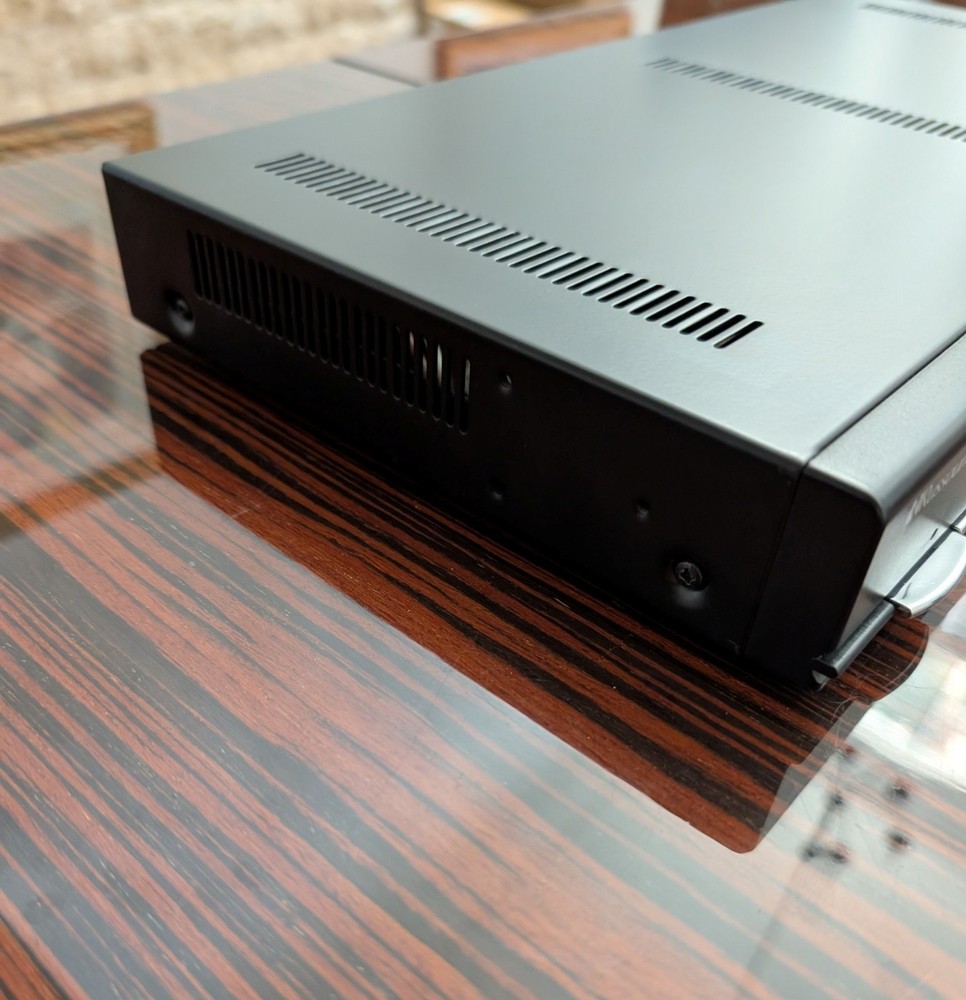 Russound DMS-3.1 Digital Media Streamer