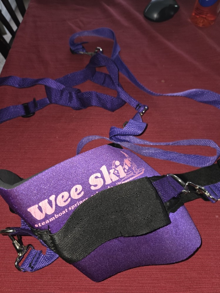 Wee Ski harness for child