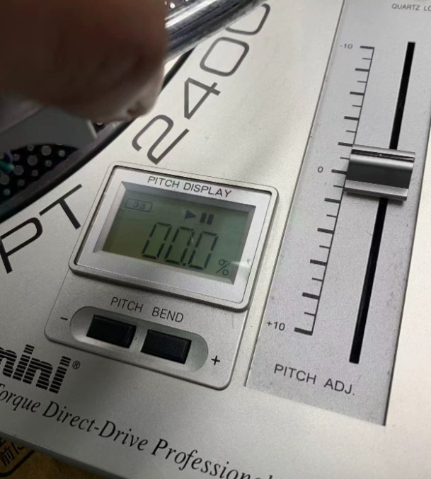 1pcs Gemini PT-2400 dj turntable