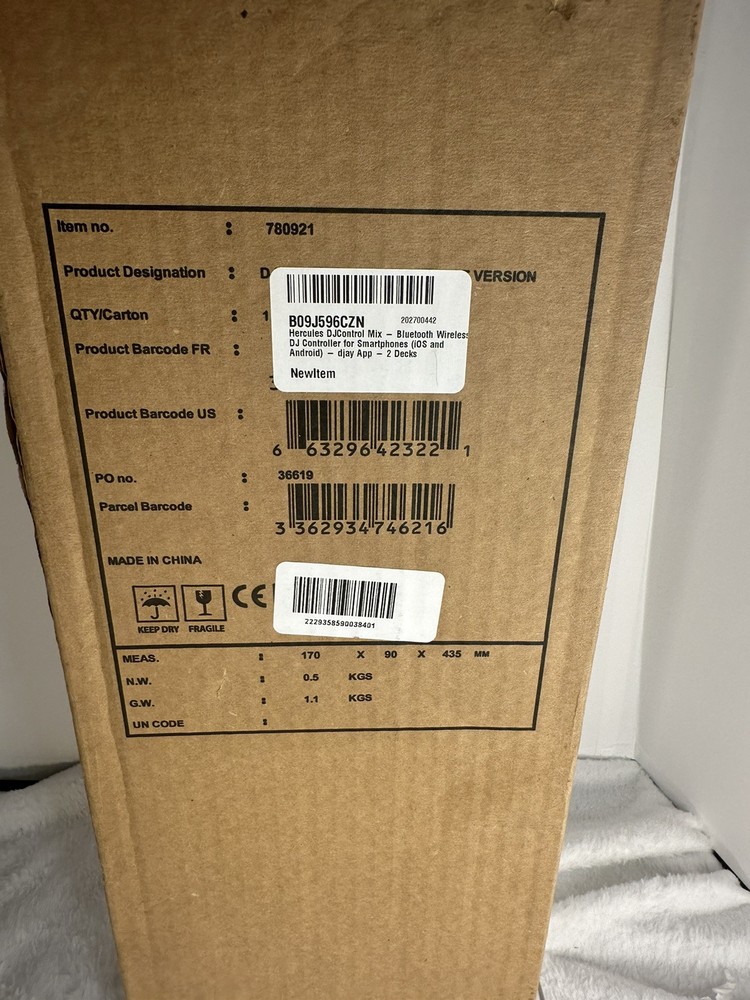 Hercules DJControl Mix Wireless Double Deck Controller - White