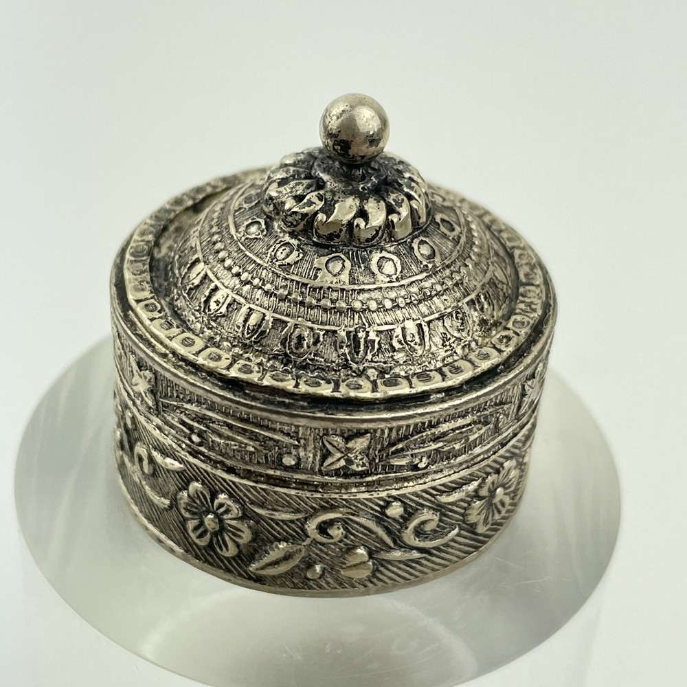 Vintage Solid 800 Silver Indian / Middle Eastern Round Box 3.5cm