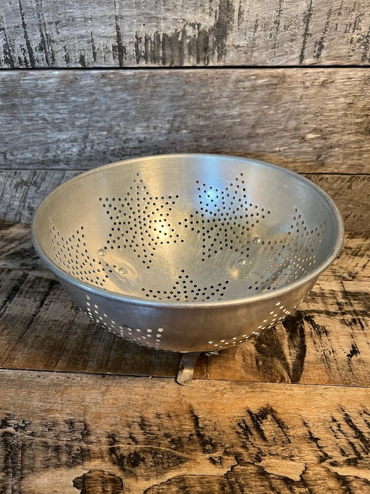 Vtg Metal Star Calander Strainer Kitchen Decor 3#
