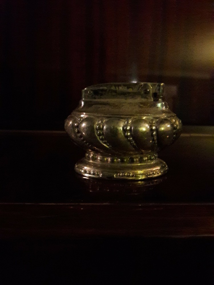 Vintage RONSON Crown Silverplate Table Lighter