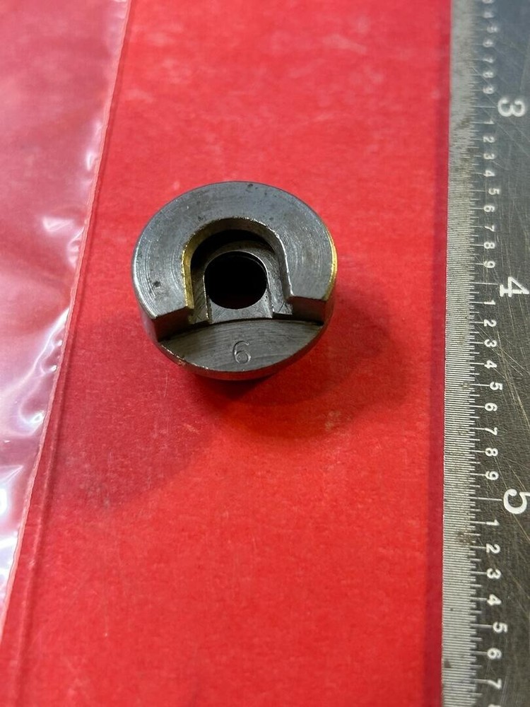 Lee #6 Universal Shell Holder for .218 Bee & .32/20 WCF