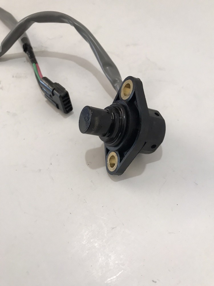 HONDA 37700-HN0-672 SENSOR ASSY., SPEED