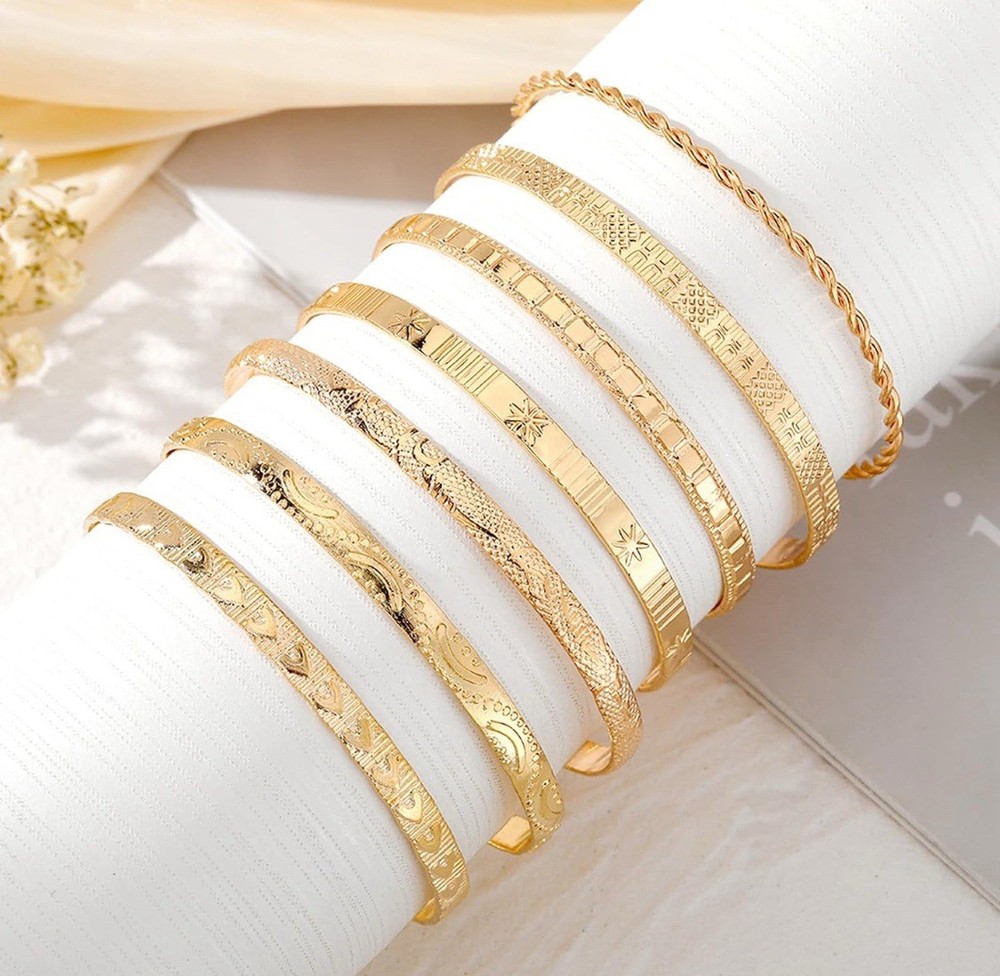 14k Gold Bangle Bracelets 7pcs