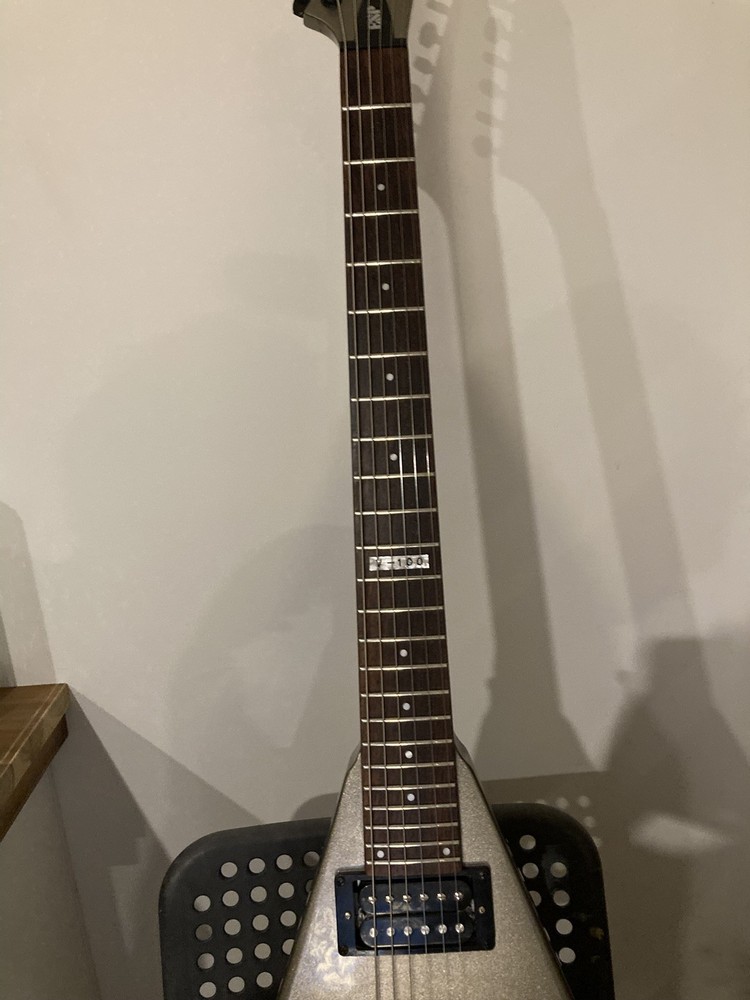 ESP LTD V100
