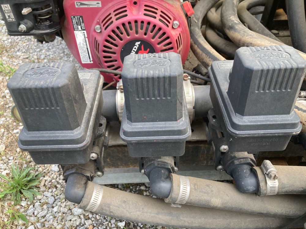 TeeJet Regulating Valve Shutoff - Quantity 3