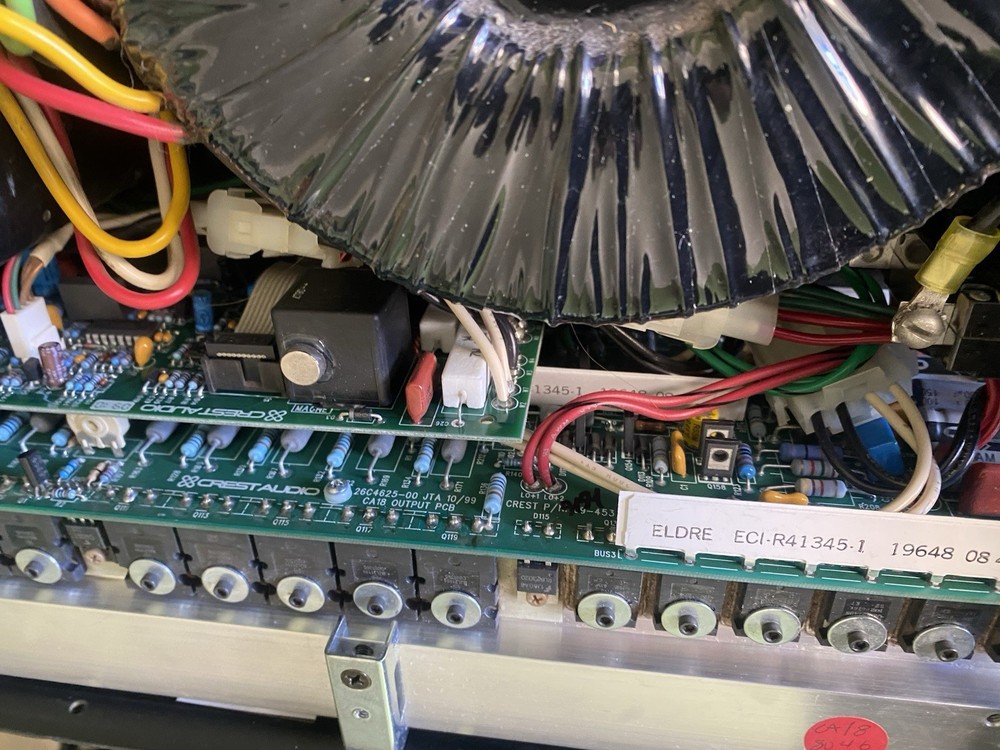 Crest CA18 Professional Power Amplifier