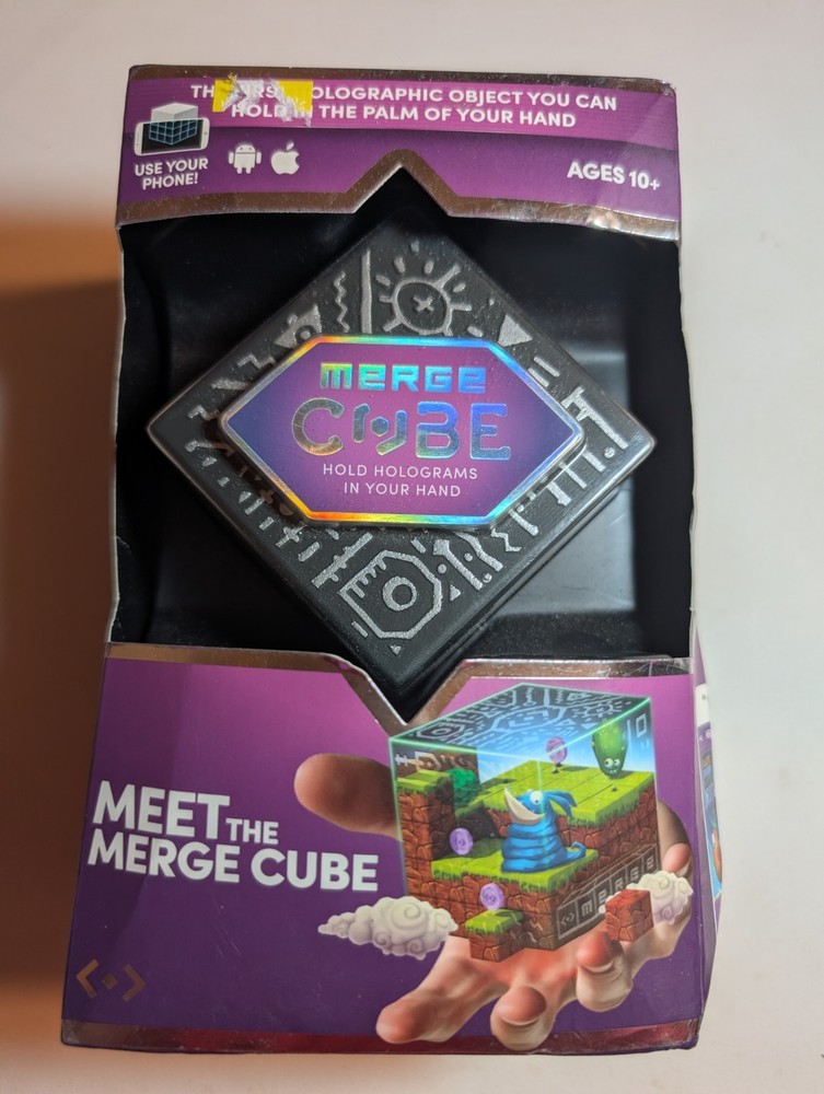 MERGE CUBE AR VR (Augmented Reality / Virtual Reality) Interactive Hologram
