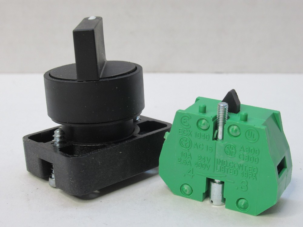 (NEW) AUTOMATION DIRECT GCX3310 Selector Switch