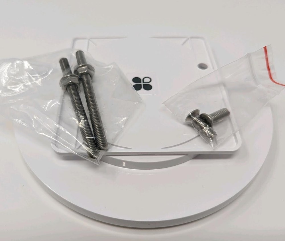 Clover Mini Swivel Stand