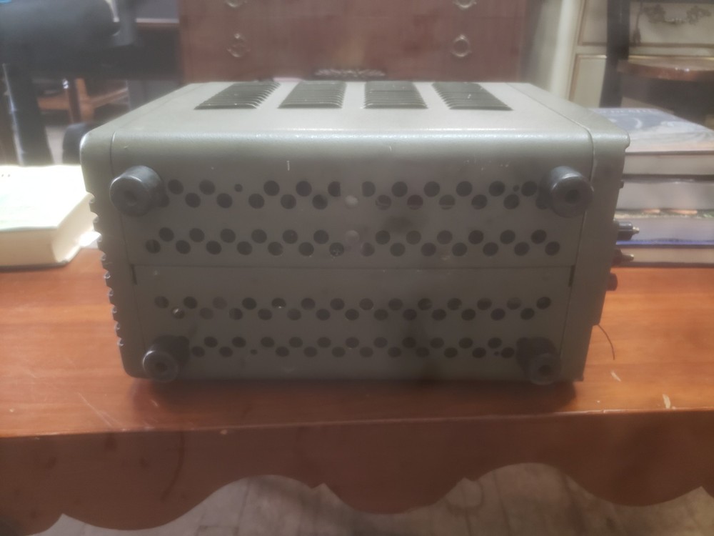 Vintage HP Hewlett-Packard 200CD Wide Range Oscillator