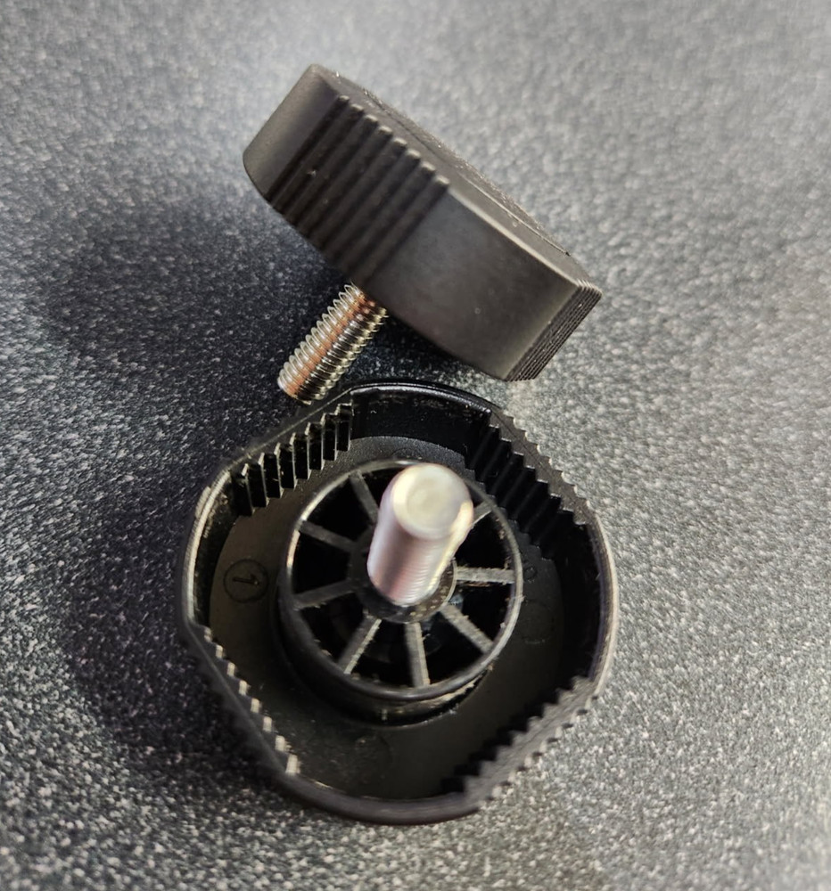 Lowrance Replacement Gimbal Bracket Knobs (Pair) - 000-10467-001