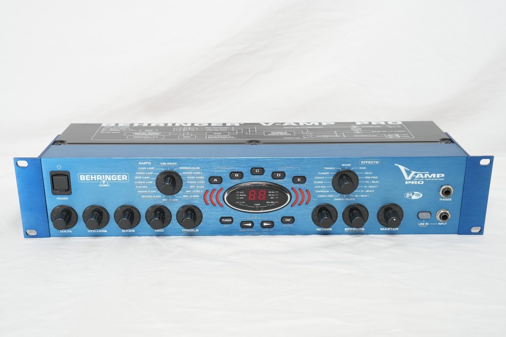 BEHRINGER V-AMP PRO Guitar Amp Simulator/Multi-Effects , Excellent Condition