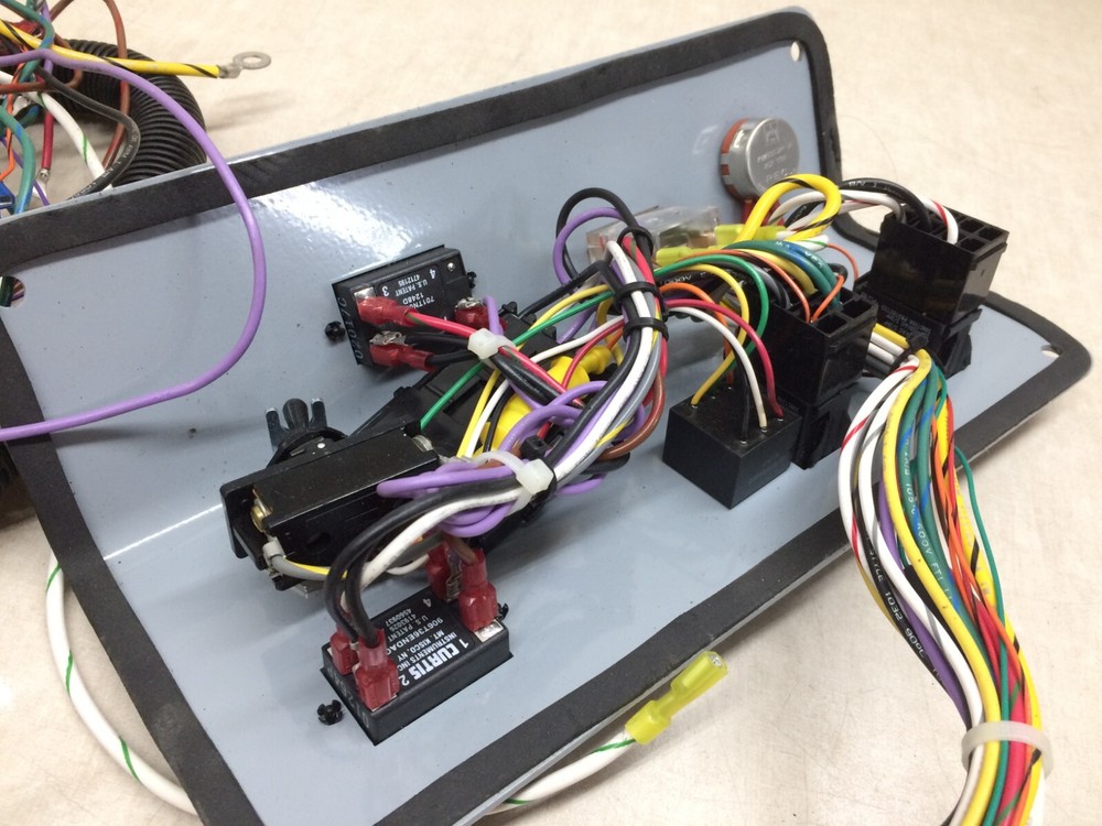 Nilfisk AquaMax Floor Scrubber Control Panel Interface Board W/ Wiring Harness