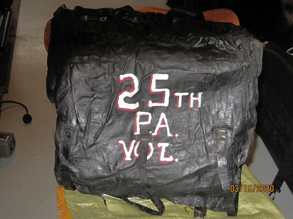 Original tarred Civil War Knapsack in display condition