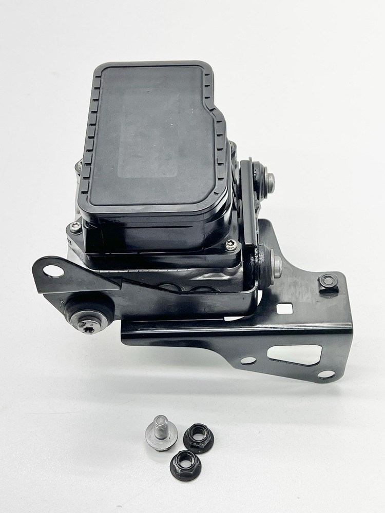 2005-2018 TRIUMPH SPRINT ST GT OEM ABS Brake Pump Modulator Module
