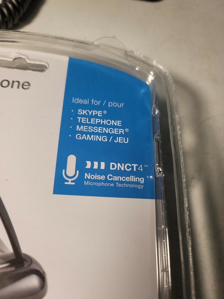 cyber acoustics usb microphone. complete in package. 4C