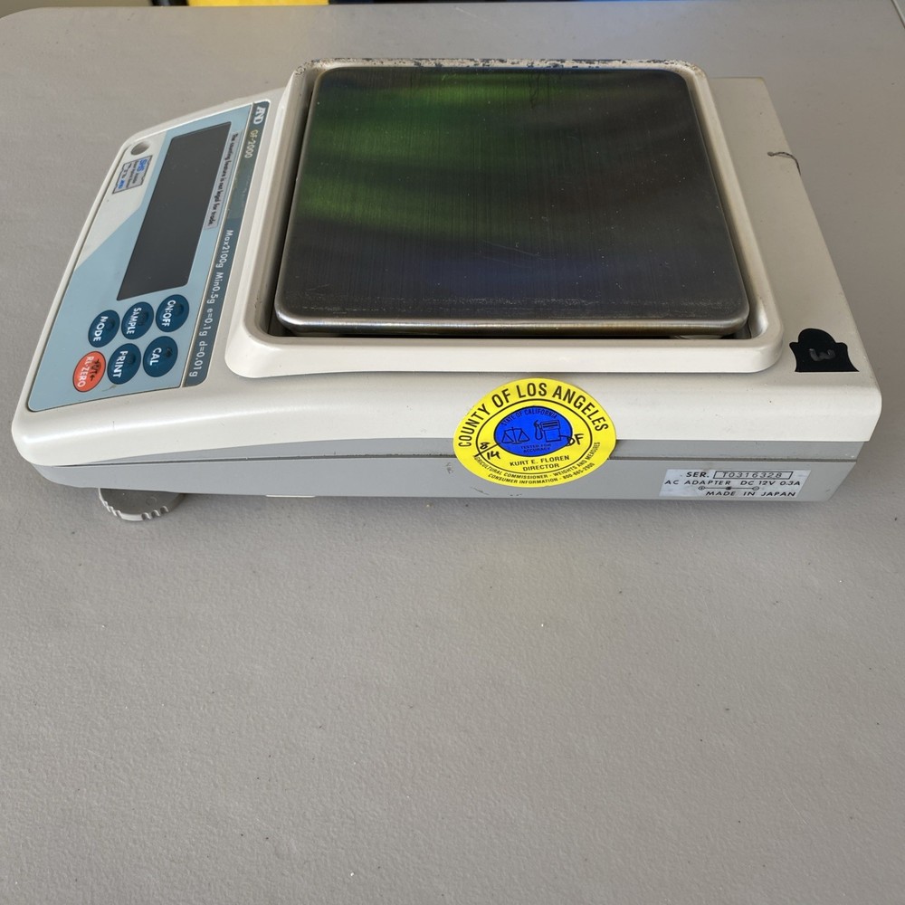 A&D GF-2000 Precision Lab Balance Compact Bench Scale Max 2100 g *(Read Descrip)