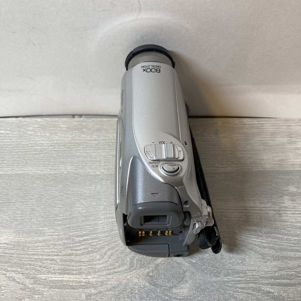 JVC Handheld Compact Digital Recorder GR-D396U TESTED PLEASE READ (B306)