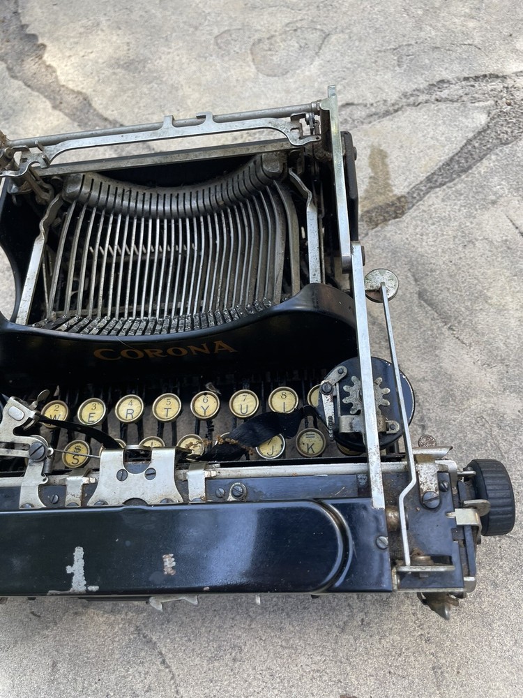 Corona No 3 Special Folding Model Typewriter Ca. 1911