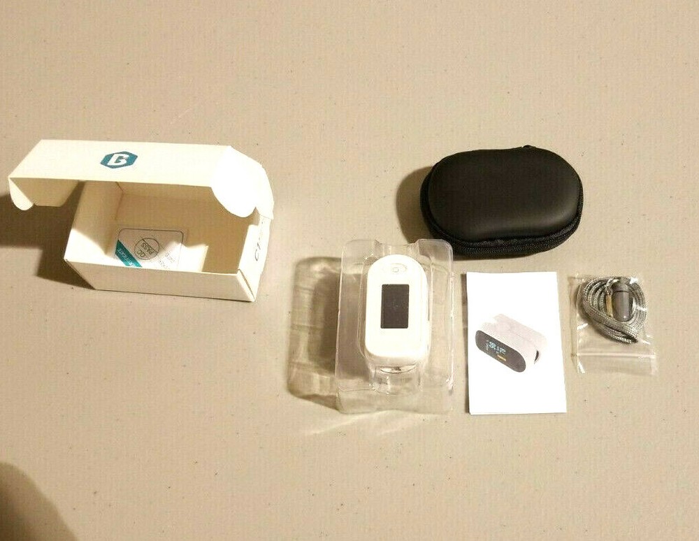 Finger Pulse Oximeter OLED with case