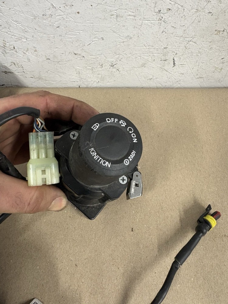 2012 Ducati Diavel Lock Set Ignition Switch Gas Cap ECU READ** #0199