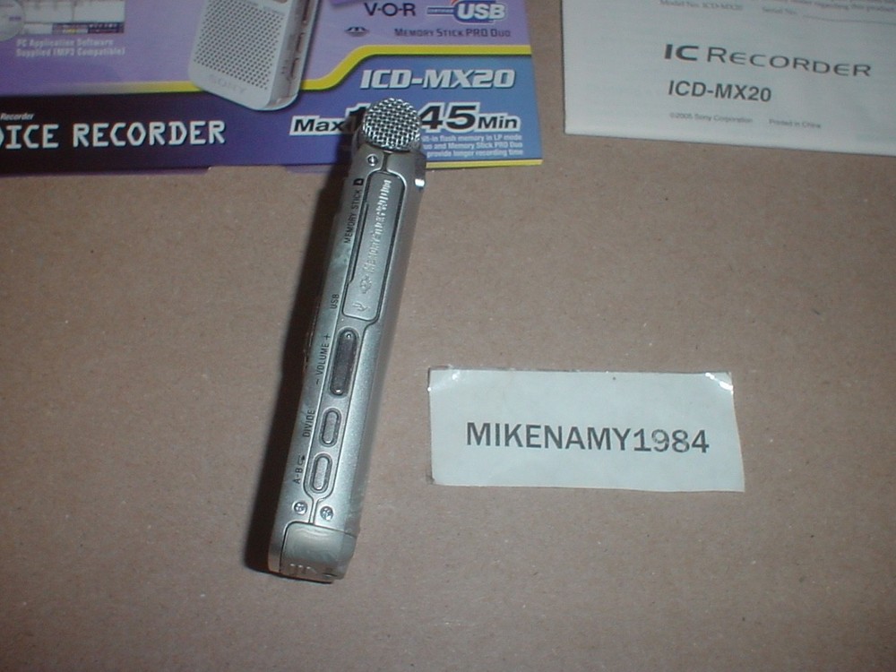 Sony Handheld Mini Digital Voice Editor Recorder 2 ICD-MX20