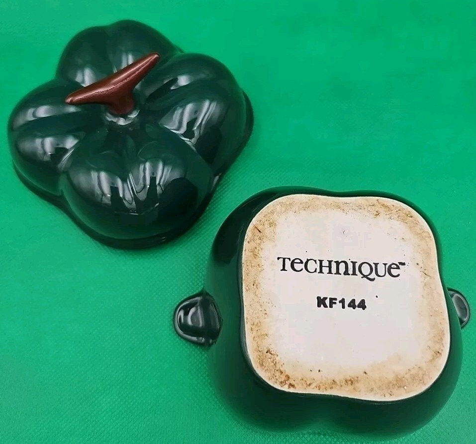 Technique KF144 Ceramic Small Casserole Dish With Lid Green Pepper