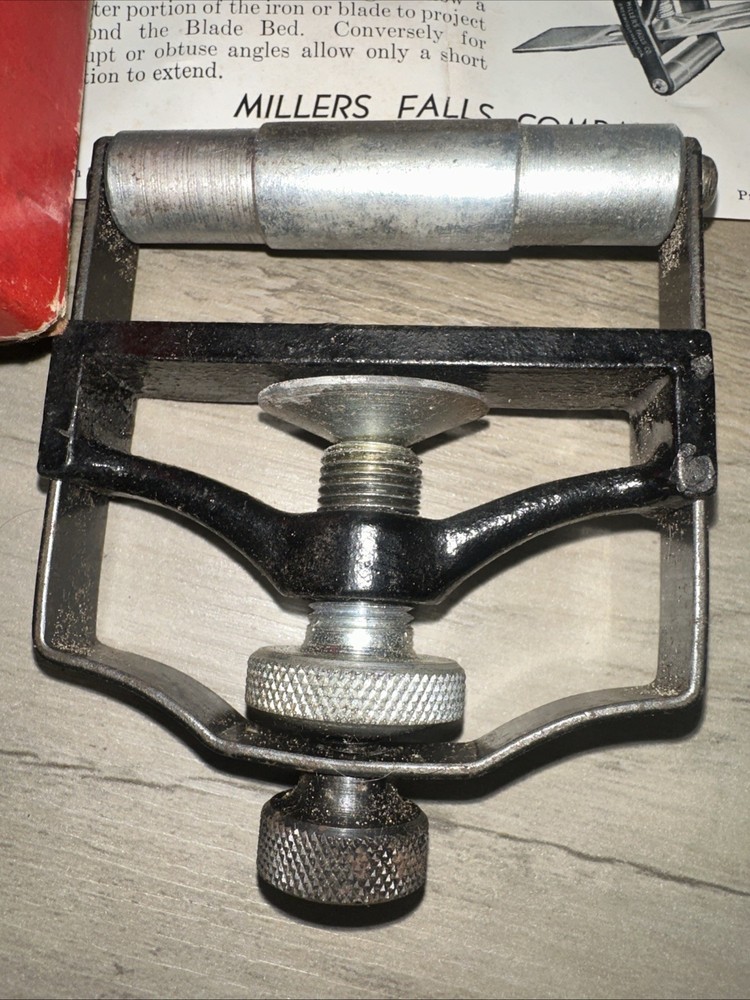 Millers Falls No. 240 Chisel & Plane Iron Sharpener Guide, Sharpening Jig in Box